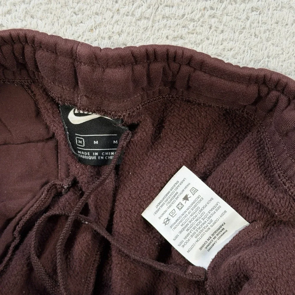 Nike Sweatpants Mens Medium Maroon Sportswear Club Fleece Joggers Gym Drawstring